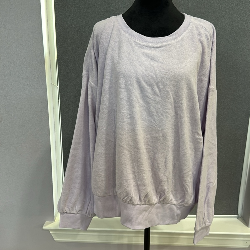 Pullover sweater